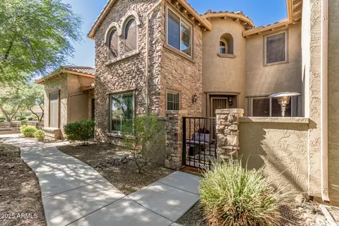 28613 N 21st Ave, Phoenix, AZ 85085