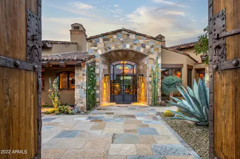 8430 E Whisper Rock Trl, Scottsdale, AZ 85266