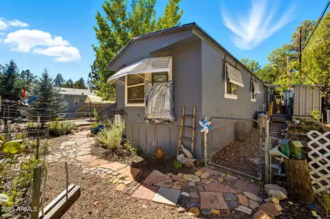 3490 Black Bear Run, Overgaard, AZ 85933 photo 23