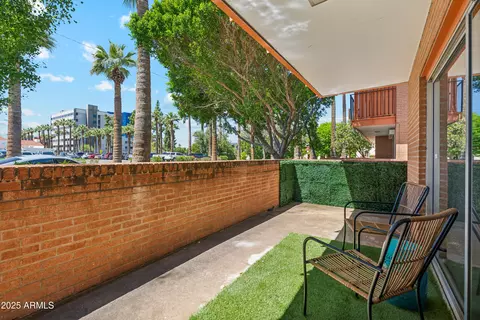 Exterior - 103 E Palm Ln #103-A, Phoenix, AZ 85004 photo 3 of 6
