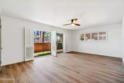 Living - 103 E Palm Ln #103-A, Phoenix, AZ 85004 photo 3 of 3