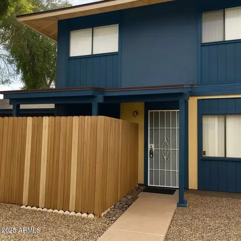 286 W Palomino Dr #83, Chandler, AZ 85225