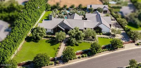 4535 N 49th Pl, Phoenix, AZ 85018