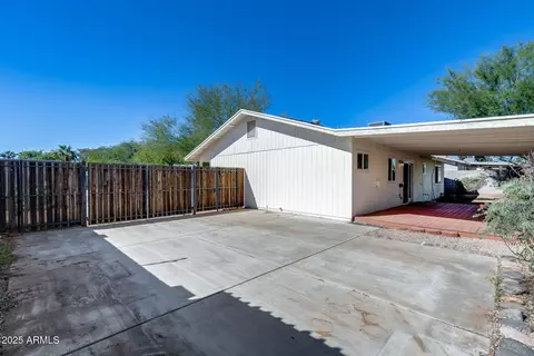 Exterior - 529 N 95th St, Mesa, AZ 85207 photo 4 of 6