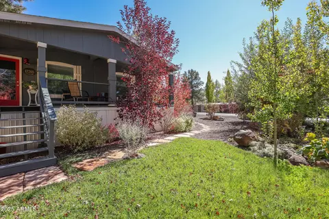 17265 Buffalo Run, Munds Park, AZ 86017