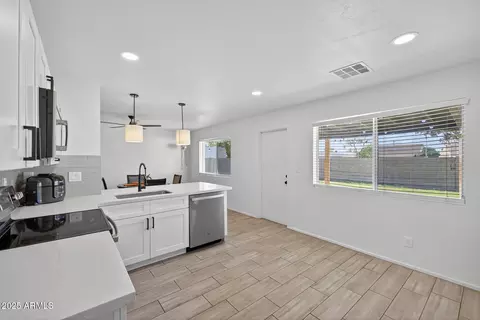 Kitchen - 1505 E 3rd Pl, Mesa, AZ 85203 photo 4 of 5