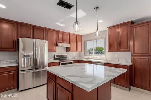 Kitchen - 5902 W Wolf St, Phoenix, AZ 85033 photo 1 of 3