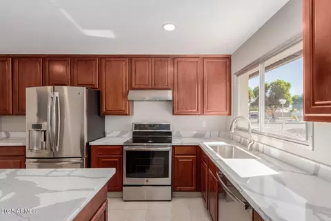 Kitchen - 5902 W Wolf St, Phoenix, AZ 85033 photo 3 of 3