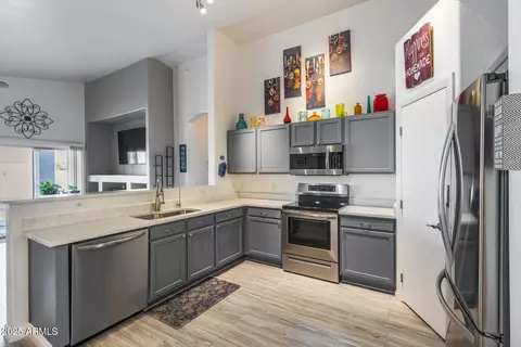 Kitchen - 2714 E Del Rio St, Gilbert, AZ 85295 photo 1 of 1