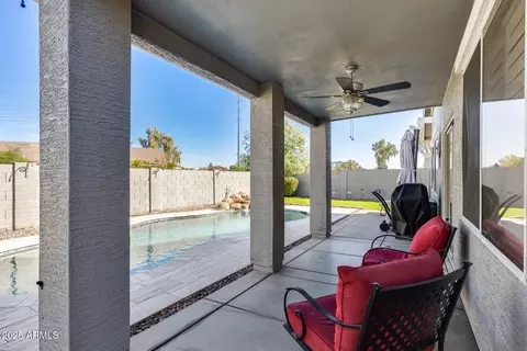 Exterior - 2714 E Del Rio St, Gilbert, AZ 85295 photo 2 of 8