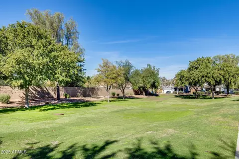 Exterior - 2714 E Del Rio St, Gilbert, AZ 85295 photo 7 of 8