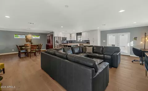 Other - 4240 E Sells Dr, Phoenix, AZ 85018 photo 5 of 17
