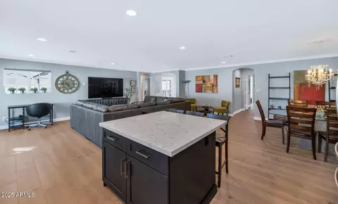 Other - 4240 E Sells Dr, Phoenix, AZ 85018 photo 7 of 17