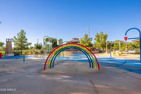 View/Area - 724 E Lark St #102, Gilbert, AZ 85297 photo 14 of 17