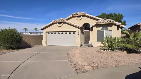 4830 W Shannon Ct, Chandler, AZ 85226