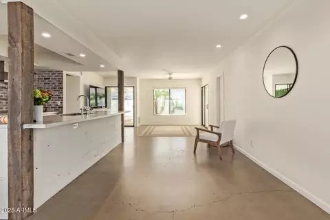 1119 E Villa Maria Dr, Phoenix, AZ 85022