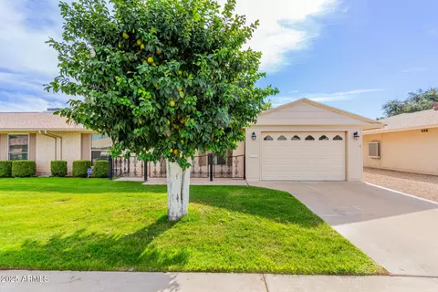 10825 W Kelso Dr, Sun City, AZ 85351