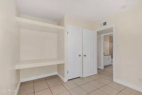 Other - 2555 E Mobile Ln, Phoenix, AZ 85040 photo 1 of 9