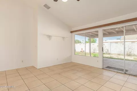Living - 1508 E Todd Dr, Tempe, AZ 85283 photo 2 of 5