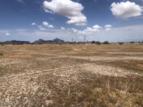 10681 S 531st Ave #2, Tonopah, AZ 85354