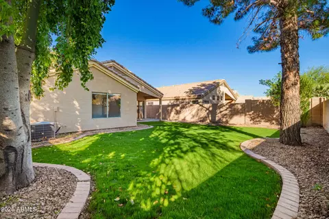 Exterior - 1735 E Saratoga St, Gilbert, AZ 85296 photo 6 of 7