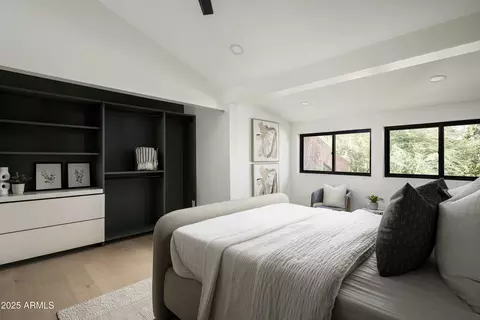 Bedroom - 4446 E Camelback Rd #102, Phoenix, AZ 85018 photo 4 of 5