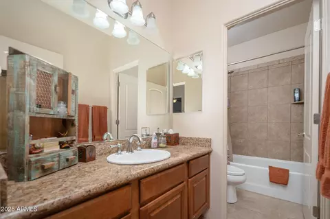 Bath - 1127 E Magellan Dr, New River, AZ 85087 photo 4 of 5