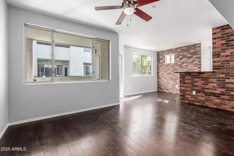 3302 N 7th St #225, Phoenix, AZ 85014