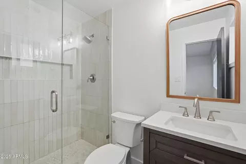 Bath - 1424 El Moro Ave, Mesa, AZ 85204 photo 2 of 2
