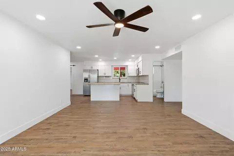 Living - 1424 El Moro Ave, Mesa, AZ 85204 photo 2 of 9