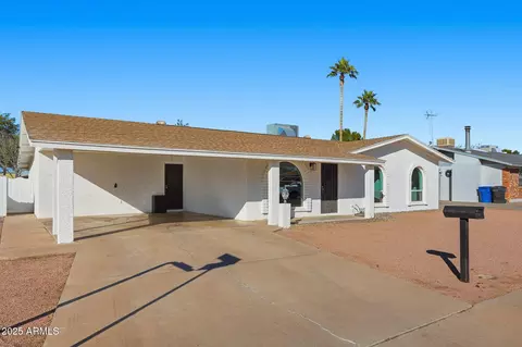Exterior - 1424 El Moro Ave, Mesa, AZ 85204 photo 9 of 9