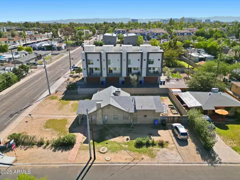 3620 N 12th St #-, Phoenix, AZ 85014