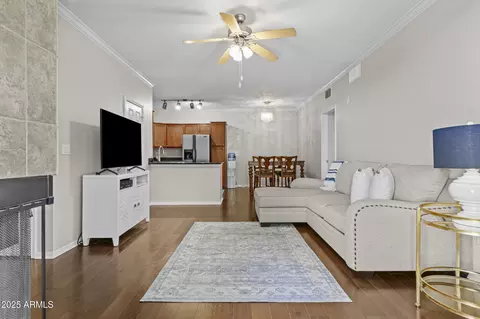 7009 E Acoma Dr #2019, Scottsdale, AZ 85254