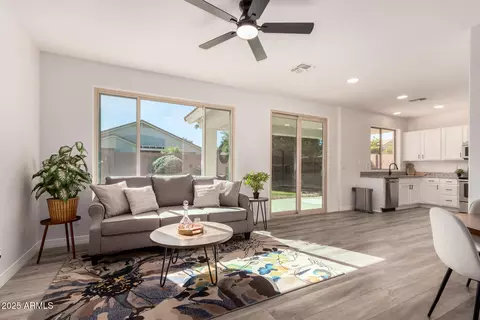 4287 E Del Rio St, Gilbert, AZ 85295