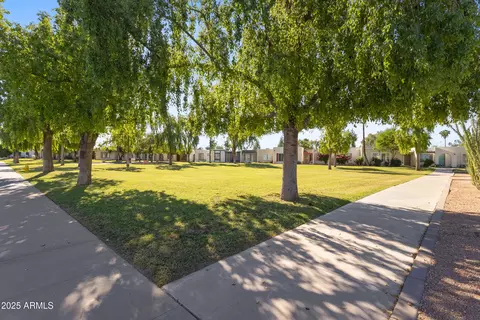 Exterior - 2338 W Carson Dr, Tempe, AZ 85282 photo 4 of 4