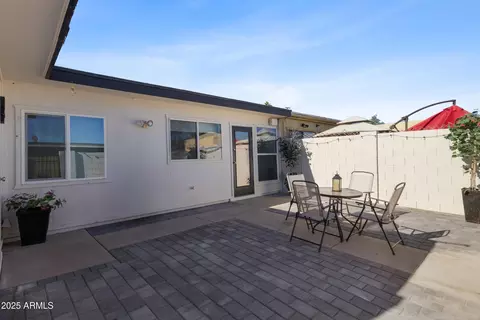 Exterior - 2338 W Carson Dr, Tempe, AZ 85282 photo 2 of 4
