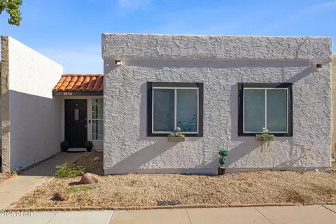 2338 W Carson Dr, Tempe, AZ 85282