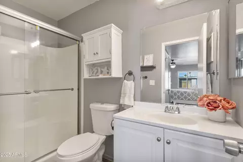 Bath - 2338 W Carson Dr, Tempe, AZ 85282 photo 1 of 2