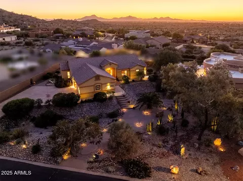 11282 S San Roberto Dr, Goodyear, AZ 85338