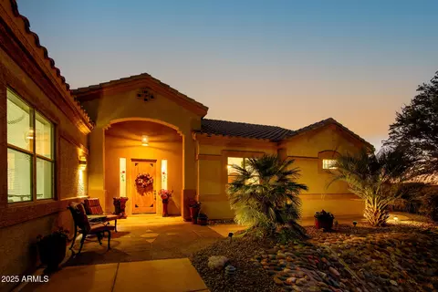11282 S San Roberto Dr, Goodyear, AZ 85338
