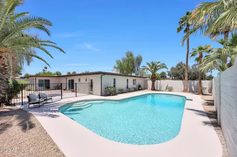 Exterior - 4079 E Yucca St, Phoenix, AZ 85028 photo 1 of 5