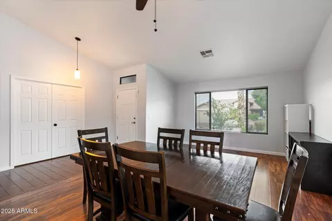 1611 E Runion Dr, Phoenix, AZ 85024 photo 8