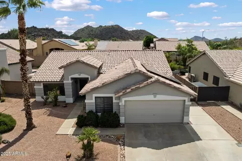 1611 E Runion Dr, Phoenix, AZ 85024 photo 3