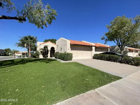 898 W Sterling Pl, Chandler, AZ 85225