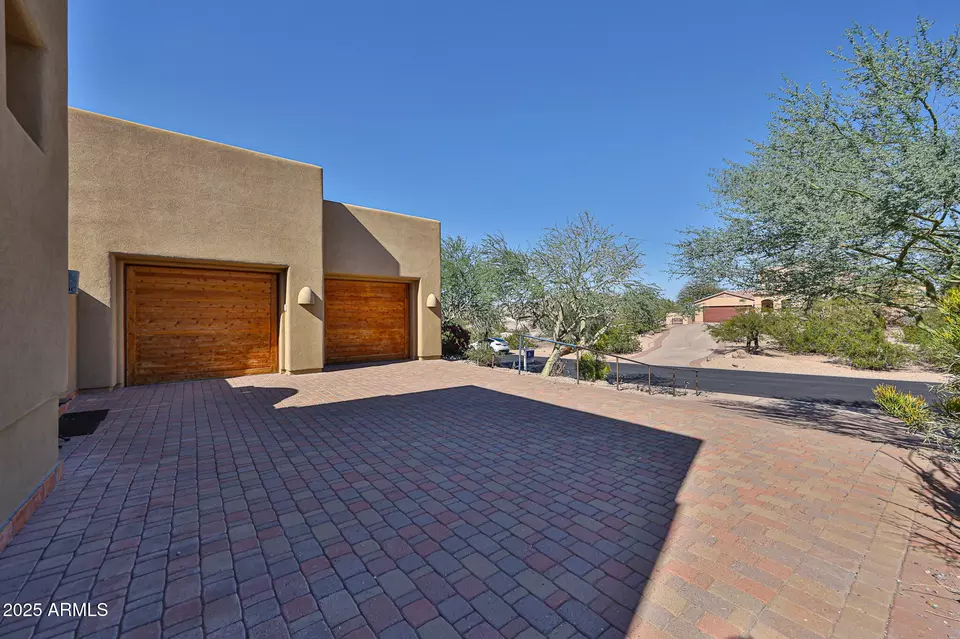 Exterior - 18329 W Santa Alberta Ln, Goodyear, AZ 85338 photo 6 of 16