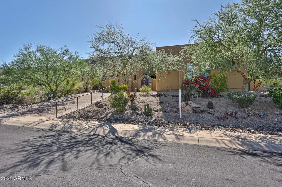 Exterior - 18329 W Santa Alberta Ln, Goodyear, AZ 85338 photo 5 of 16