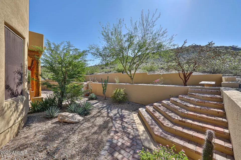 Exterior - 18329 W Santa Alberta Ln, Goodyear, AZ 85338 photo 15 of 16