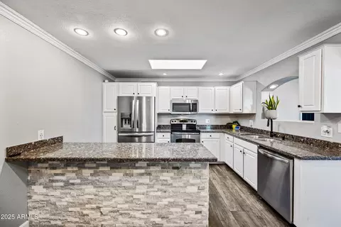 2210 E Vista Dr, Phoenix, AZ 85022 photo 16