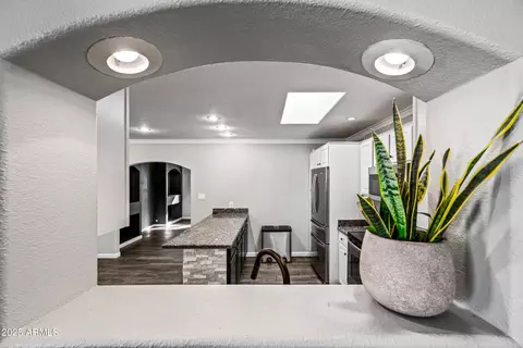 2210 E Vista Dr, Phoenix, AZ 85022 photo 14