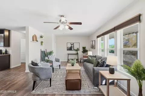 1000 W Whiteley St, Apache Junction, AZ 85120 photo 12